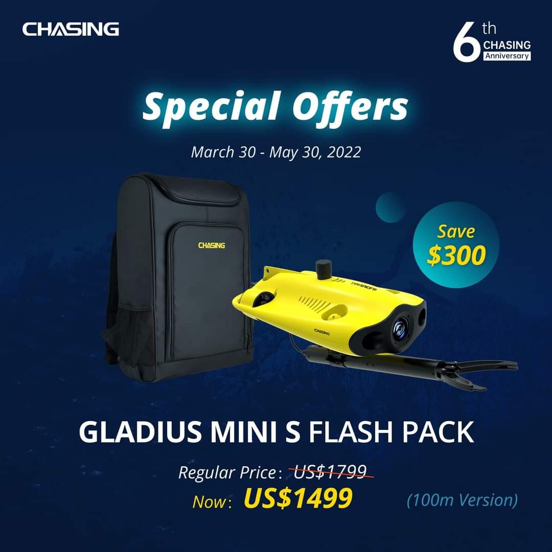 Chasing Underwater Drone - Mini S Combo 200 (Refurbished)