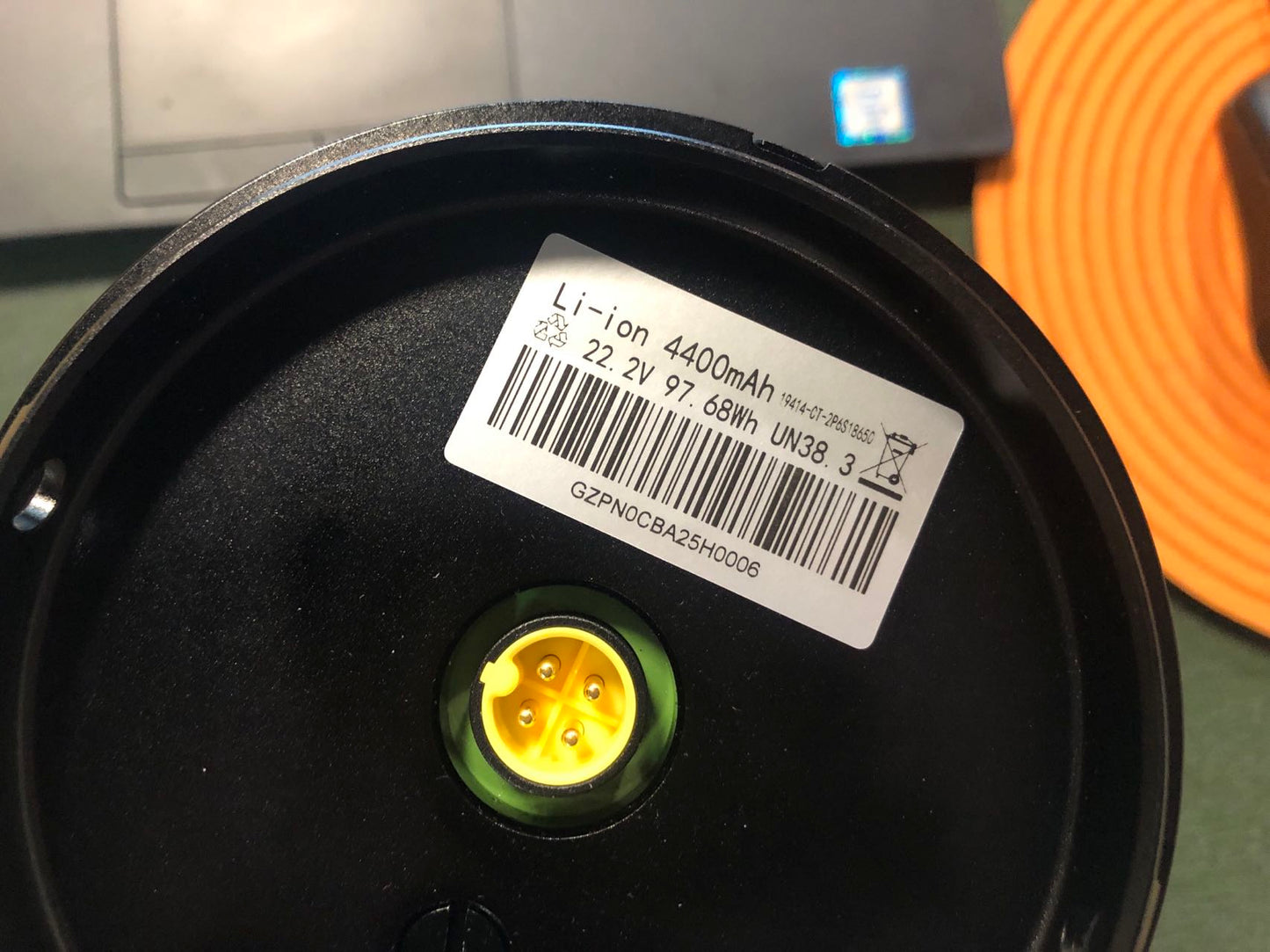 Chasing Underwater Drone - 97 Wh Battery for M2 Series