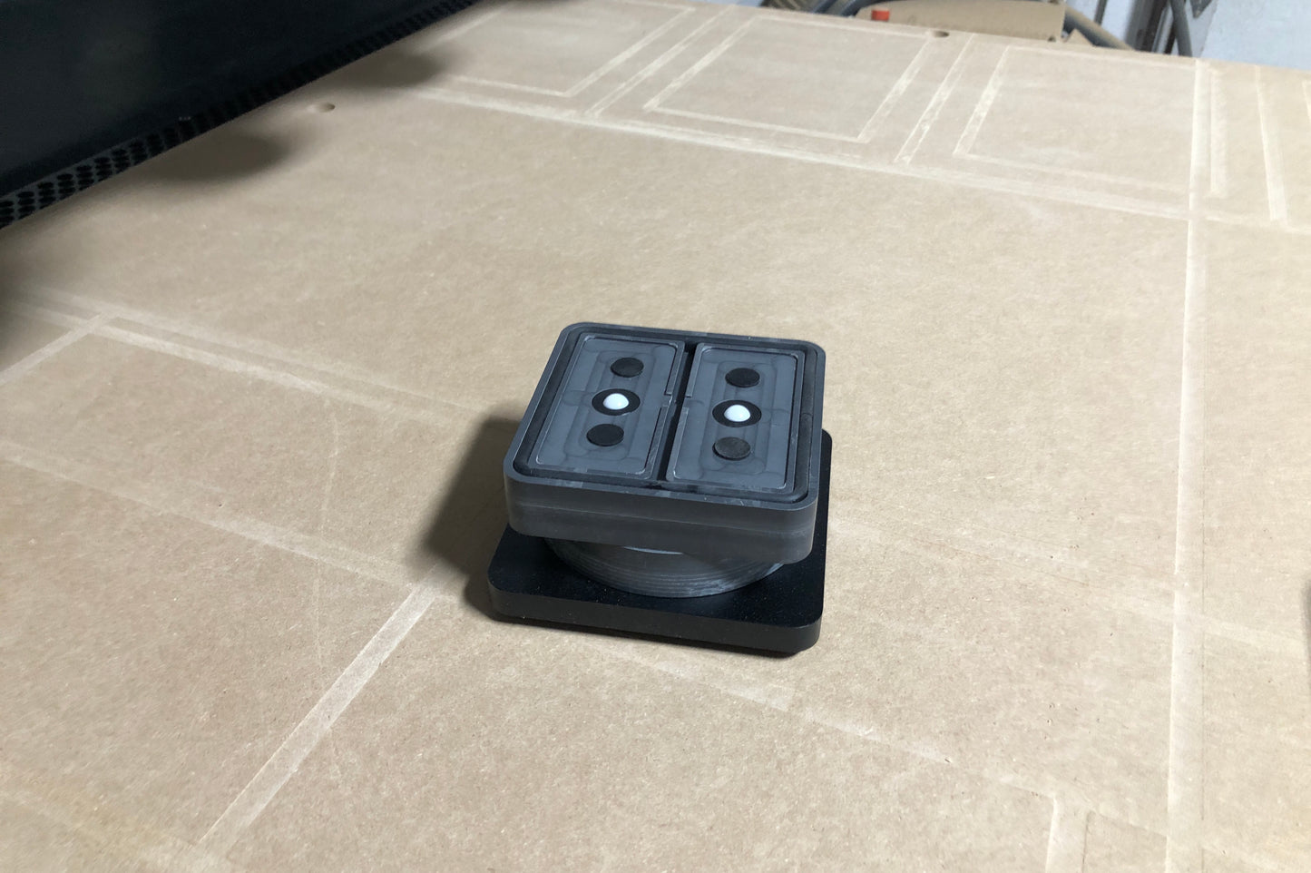 Free Standing Suction Block 130*130mm - 74mm Height