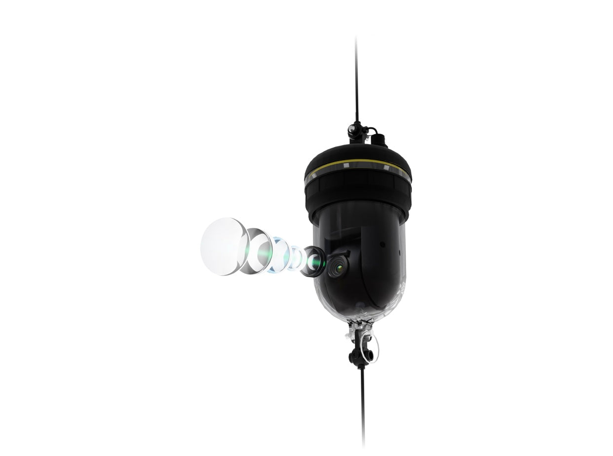 Chasing Underwater Drone - 360 Camera