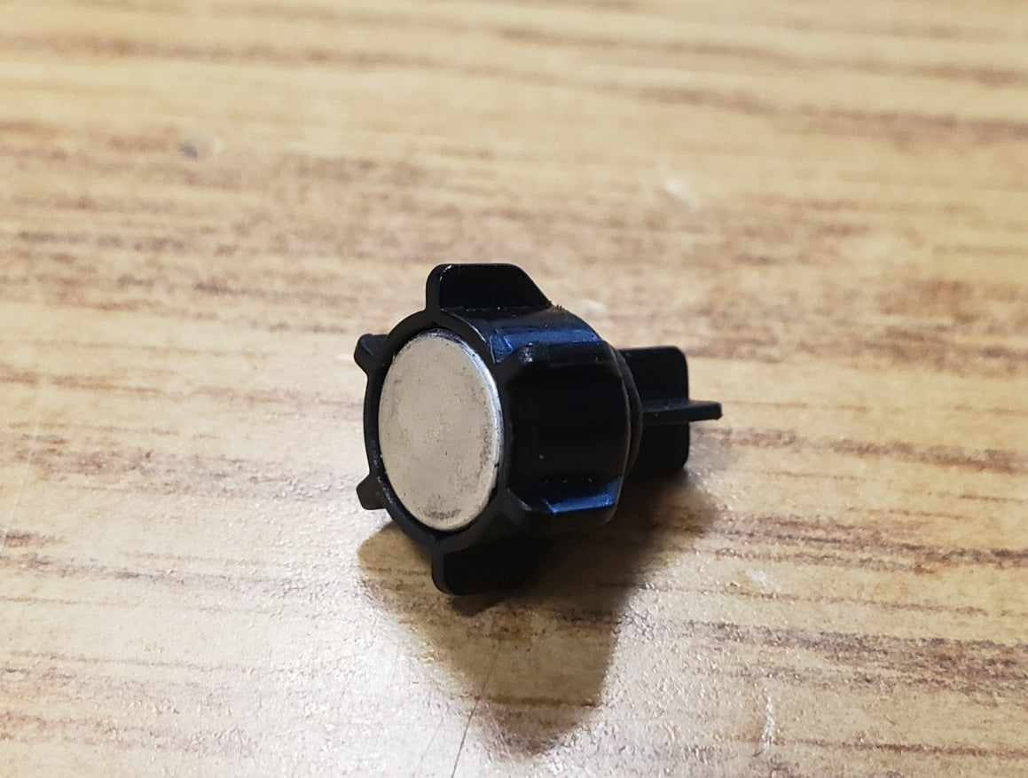 CNC - Magnetic plug for circuit rail