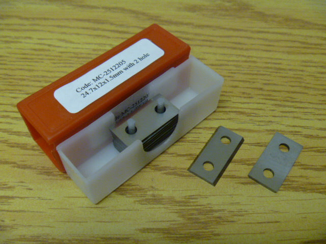 CNC - Carbide Insert Knife 24.7*12*2mm (2 holes)