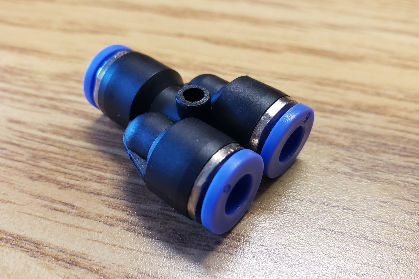 Tool - Pneumatic 3 Way Union Tee Quick Fitting 8mm