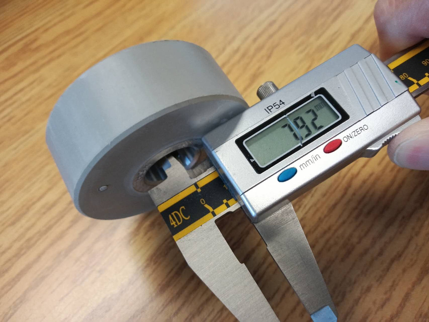 Edgebander-Pressure Roller 8*65*25mm with bearing