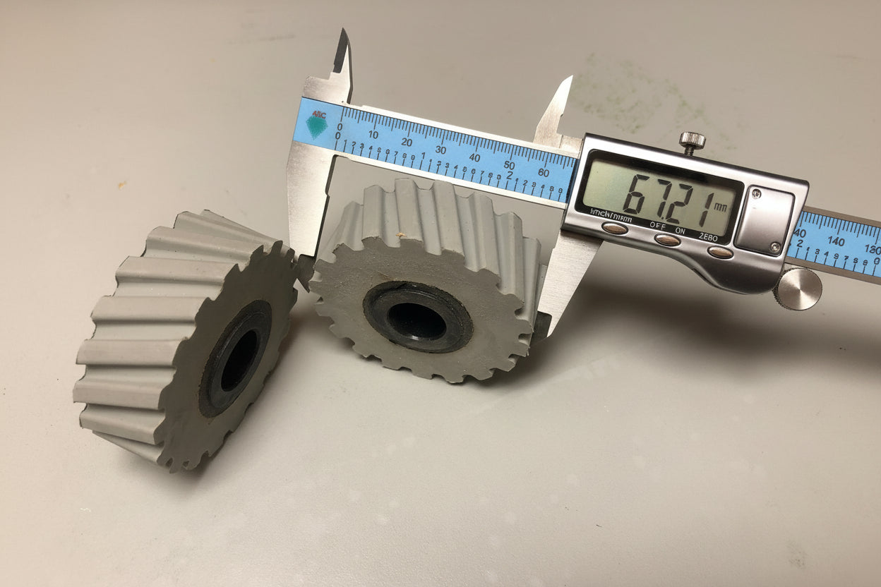 Edgebander- Angle Gear Type Roller 17.8*67.2*25mm - id 17.8mm without Countersink