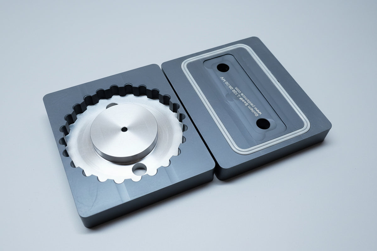CNC - Rubber Seamless Seal 108*66mm - M Type