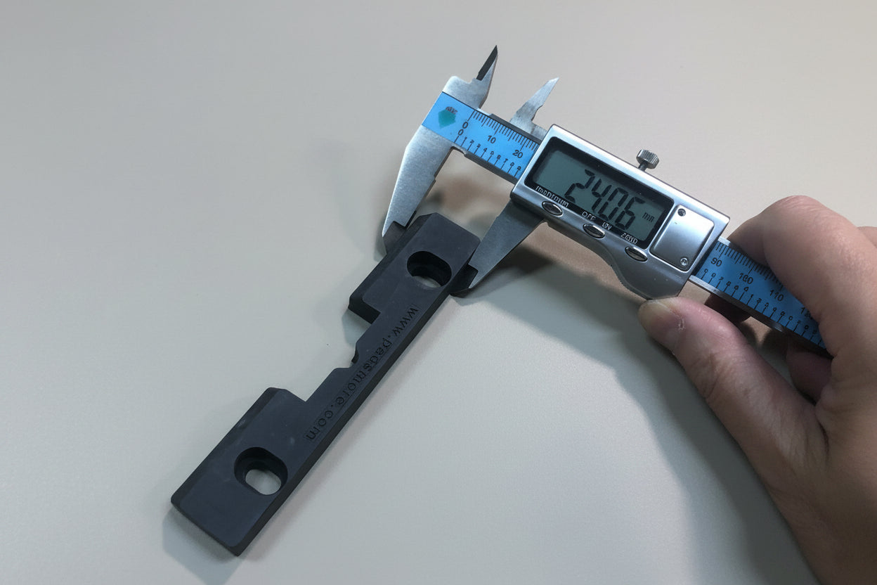 CNC - Height Adj Rubber Side Kick for circuit system base plate (Hard Rubber for circuit system)