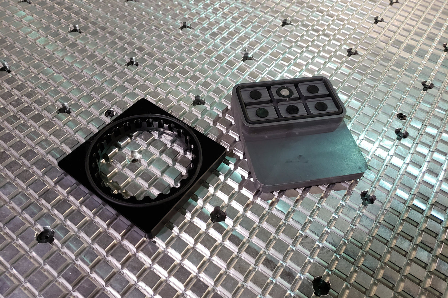 CNC-Universal Base for matrix flat table 130*130*16mm - Rotating 360 degree
