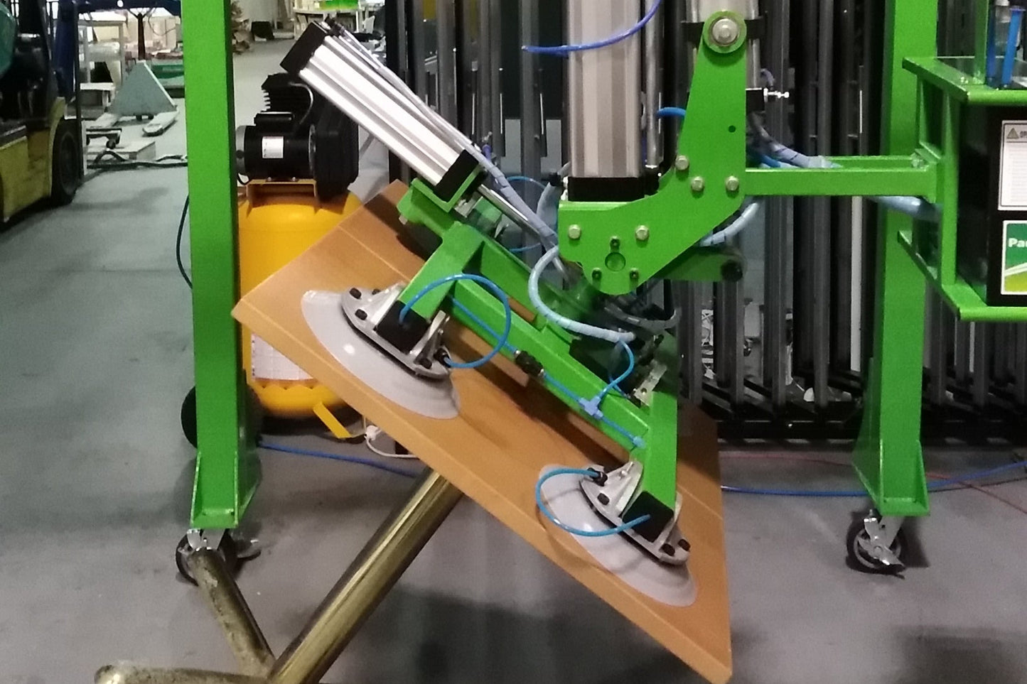 Shop - Vacuum Lifting Machine 200KG (Pick up & Play)