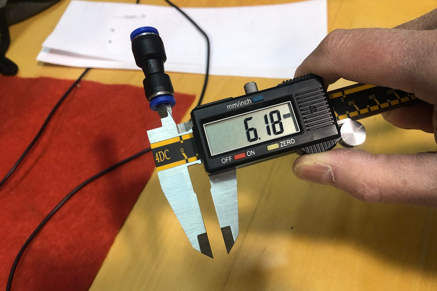 Tool - Pneumatic Quick Connector 8mm><6mm